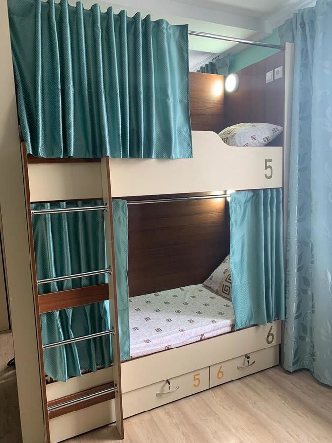 Хостелы Golden Square Almaty Алматы
