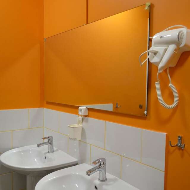 Хостелы Golden Square Almaty Алматы-6